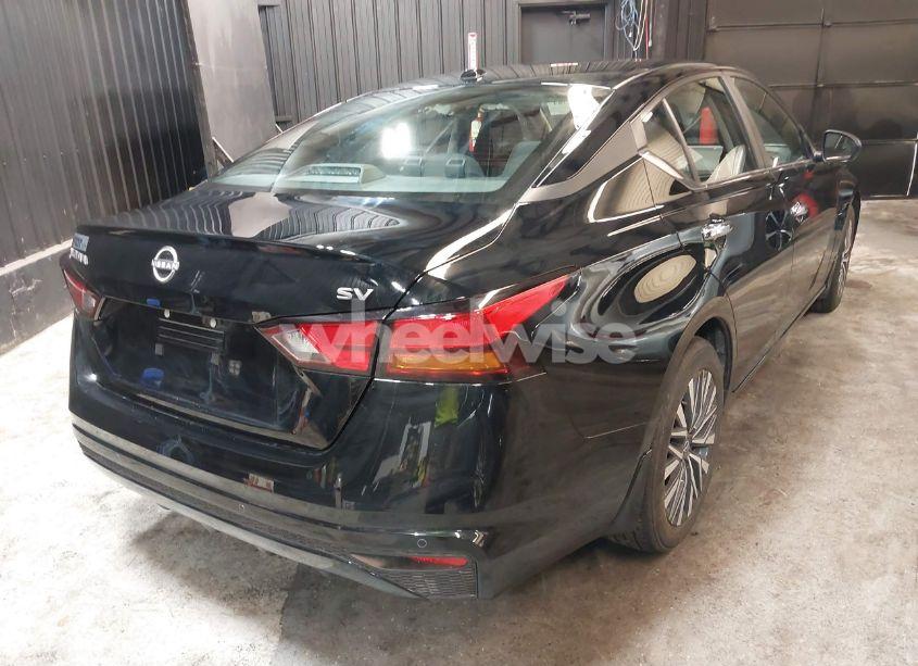 Photo 4 of 2024 Nissan Altima SV FWD (VIN 1N4BL4DV7RN406652)