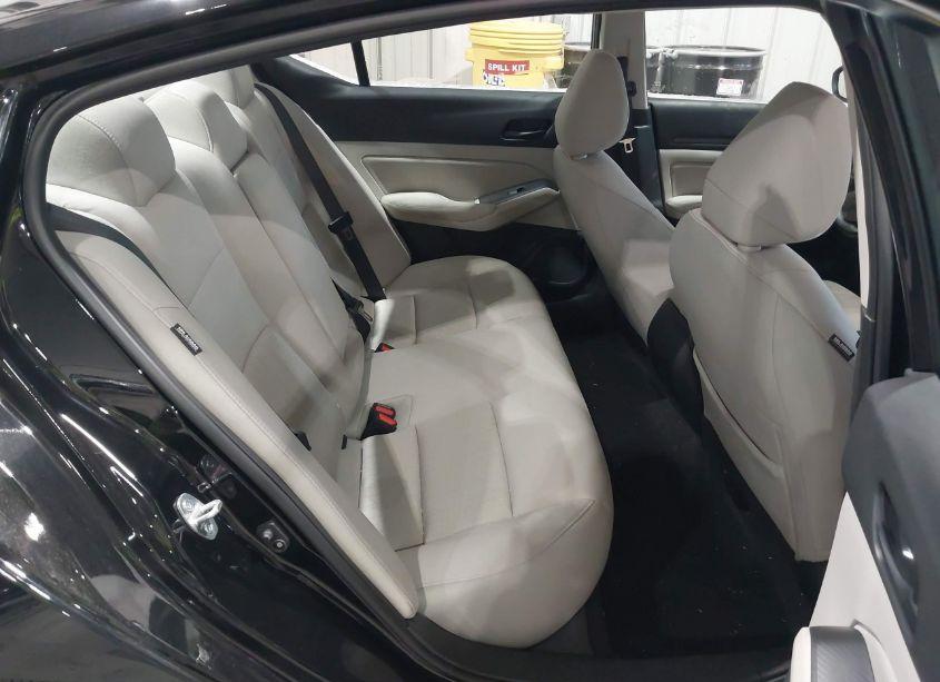 Photo 8 of 2025 Nissan Altima SV FWD (VIN 1N4BL4DV7SN316522)