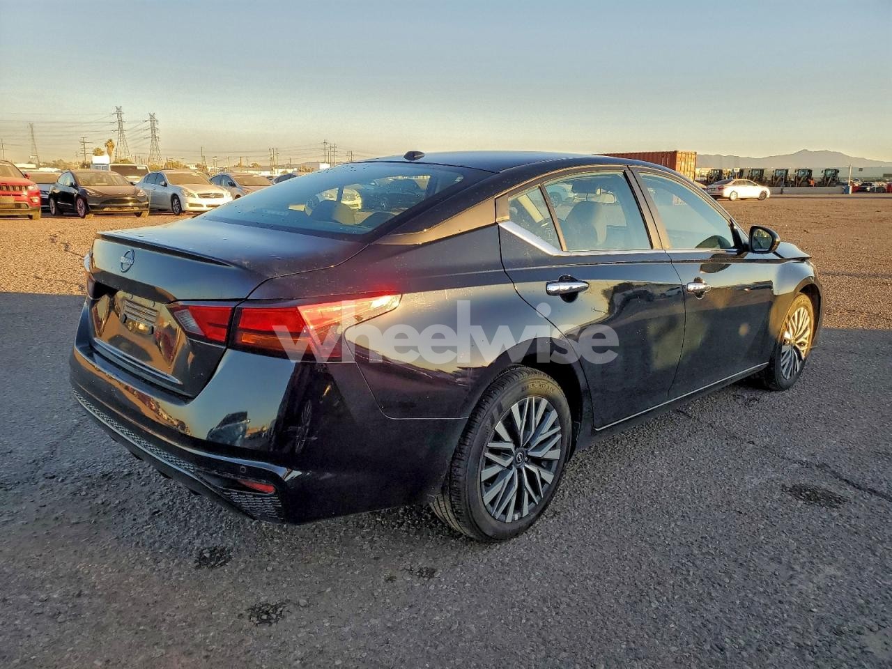 Photo 3 of 2025 NISSAN ALTIMA SV (VIN 1N4BL4DV7SN327827)