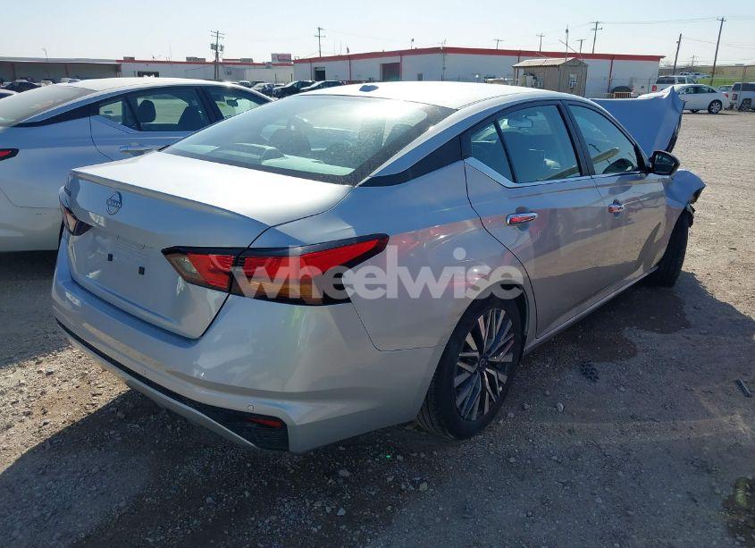Photo 4 of 2025 Nissan Altima SV FWD (VIN 1N4BL4DV7SN357393)