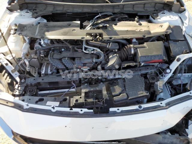 Photo 3 of 2025 NISSAN ALTIMA SV (VIN 1N4BL4DV7SN358785)