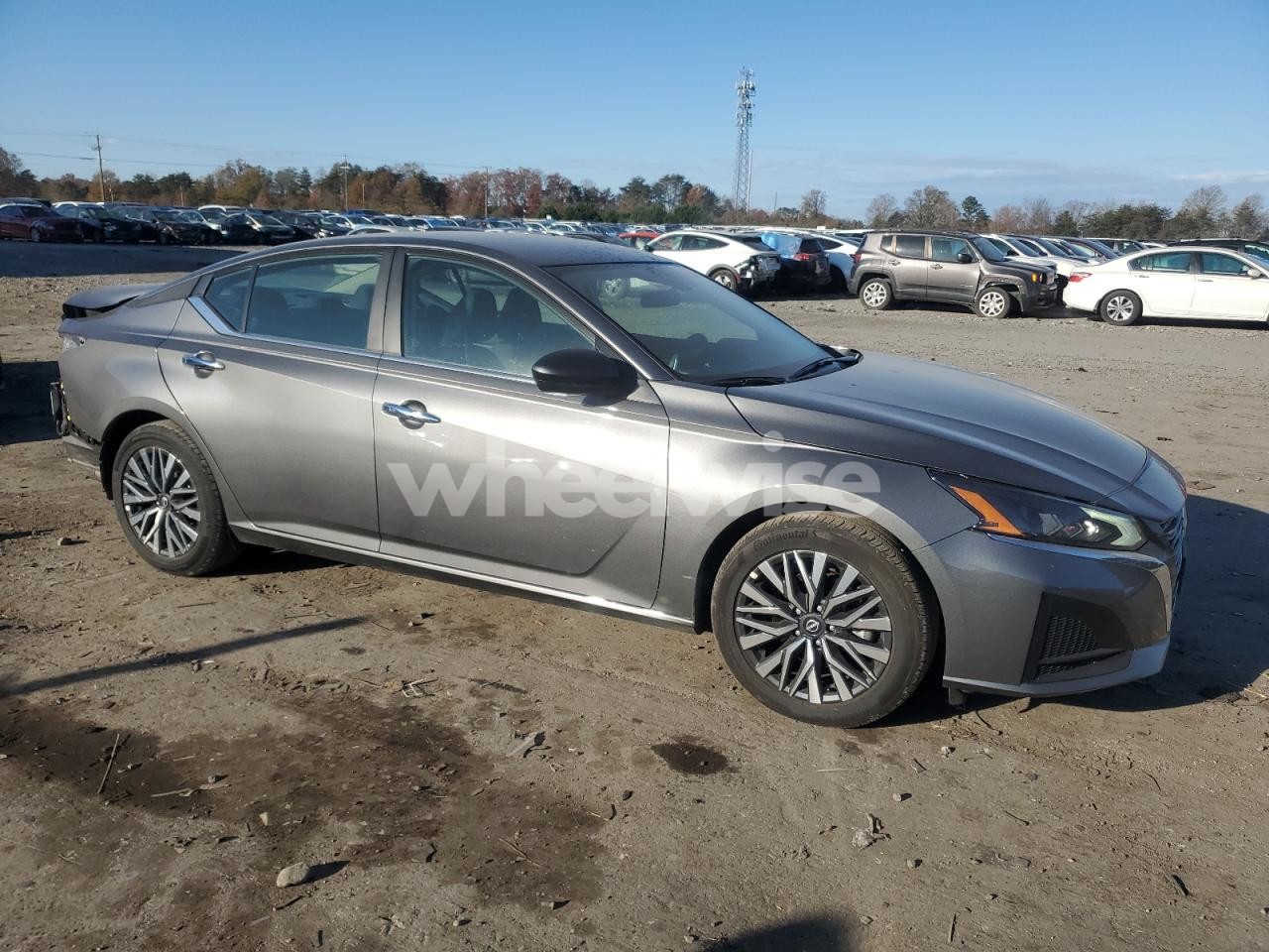 Photo 4 of 2025 NISSAN ALTIMA SV (VIN 1N4BL4DV7SN368569)
