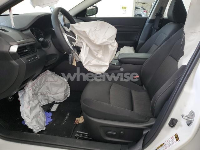 Photo 5 of 2025 NISSAN ALTIMA SV (VIN 1N4BL4DV7SN372704)