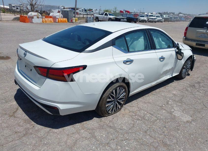 Photo 4 of 2025 Nissan Altima SV FWD (VIN 1N4BL4DV7SN373965)