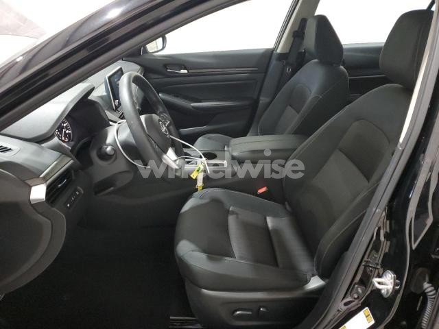 Photo 6 of 2025 NISSAN ALTIMA SV (VIN 1N4BL4DV7SN397439)