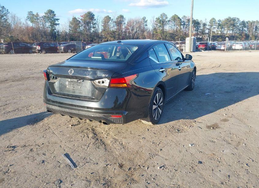 Photo 4 of 2019 Nissan Altima 2.5 SV (VIN 1N4BL4DV8KC111593)