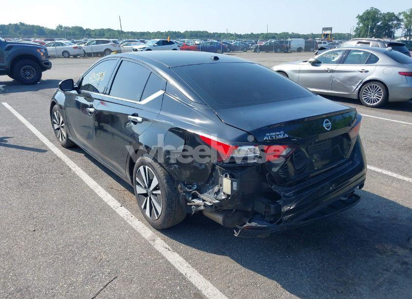 Photo 3 of 2019 Nissan Altima 2.5 SV (VIN 1N4BL4DV8KC119399)