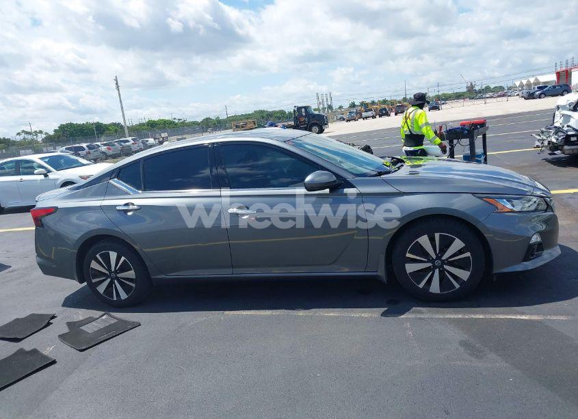 Photo 13 of 2019 Nissan Altima 2.5 SV (VIN 1N4BL4DV8KC123713)