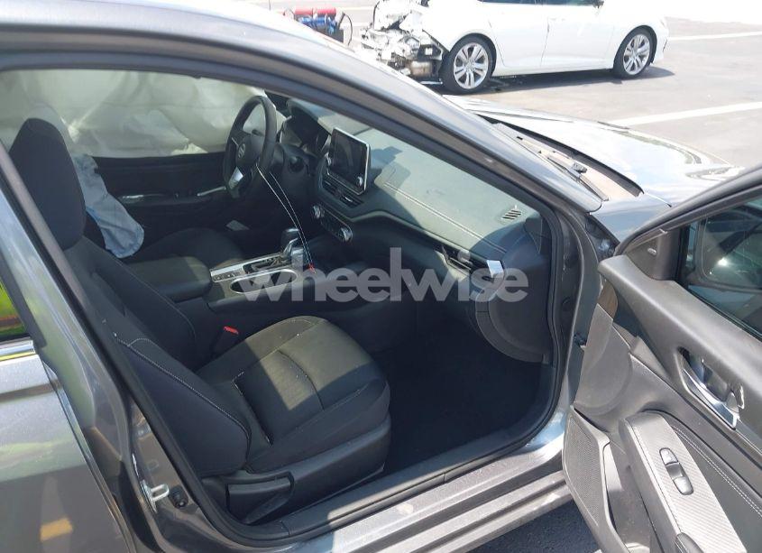 Photo 5 of 2019 Nissan Altima 2.5 SV (VIN 1N4BL4DV8KC123713)