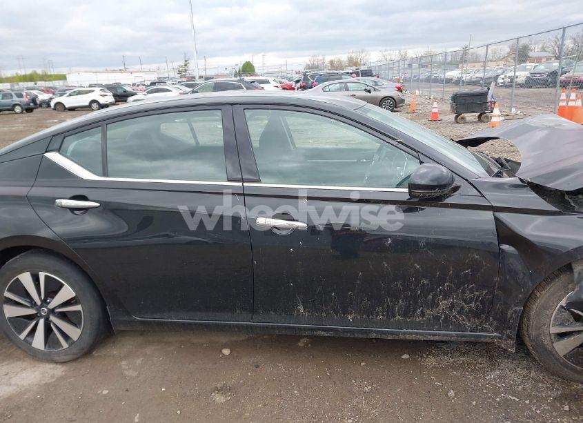 Photo 14 of 2019 Nissan Altima 2.5 SV (VIN 1N4BL4DV8KC165542)