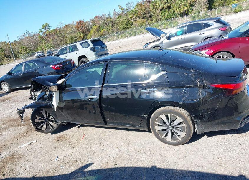 Photo 15 of 2020 Nissan Altima SV FWD (VIN 1N4BL4DV8LC265092)