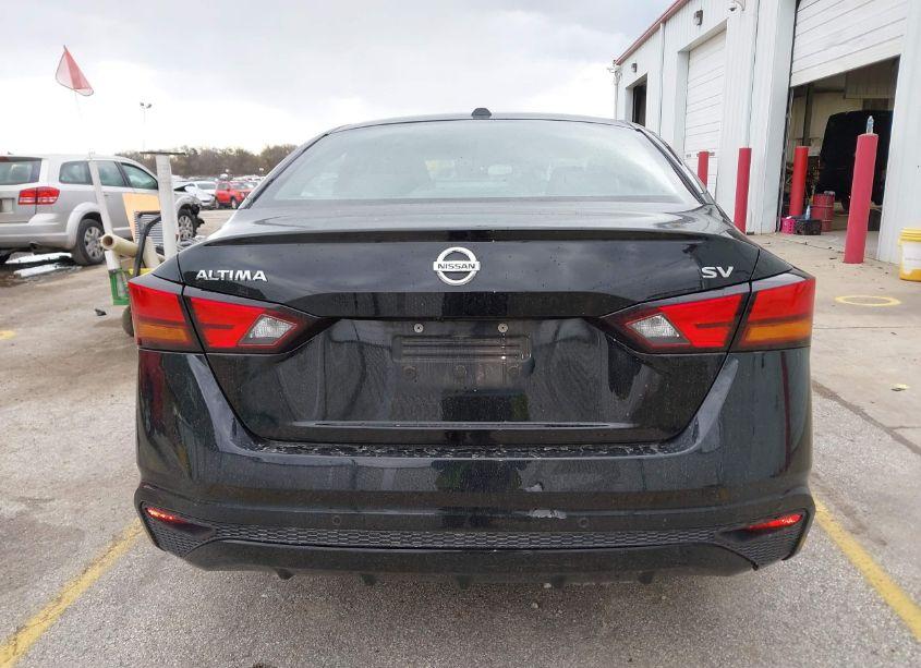 Photo 16 of 2021 Nissan Altima SV FWD (VIN 1N4BL4DV8MN360581)