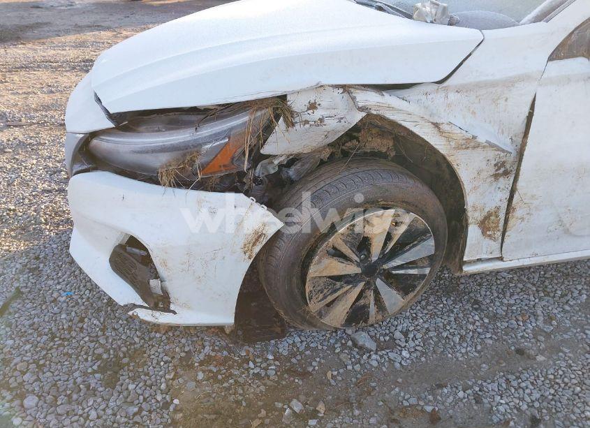 Photo 6 of 2021 Nissan Altima SV FWD (VIN 1N4BL4DV8MN408256)