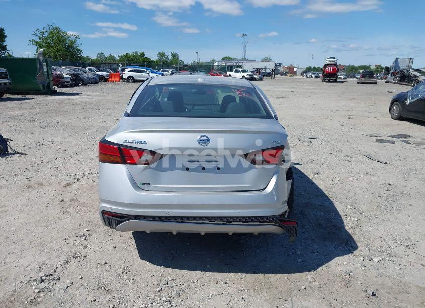 Photo 16 of 2022 Nissan Altima SV FWD (VIN 1N4BL4DV8NN308773)