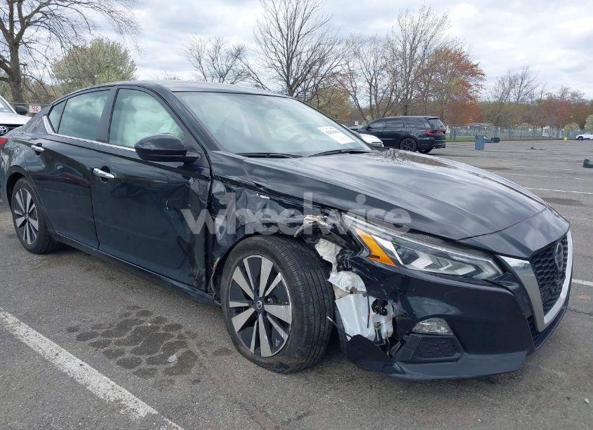 Photo 6 of 2022 Nissan Altima SV FWD (VIN 1N4BL4DV8NN318591)