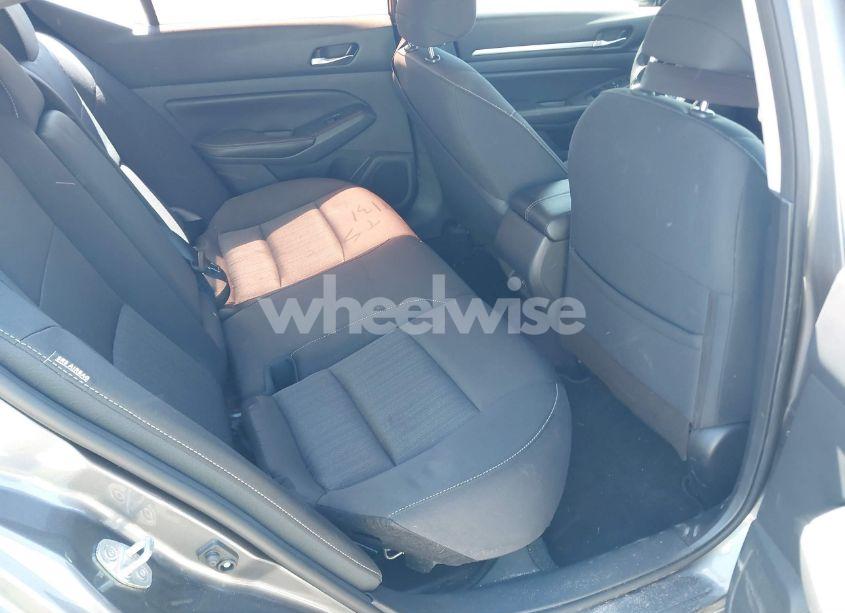 Photo 8 of 2022 Nissan Altima SV FWD (VIN 1N4BL4DV8NN388866)