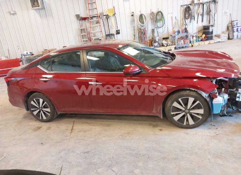 Photo 13 of 2022 Nissan Altima SV FWD (VIN 1N4BL4DV8NN417699)