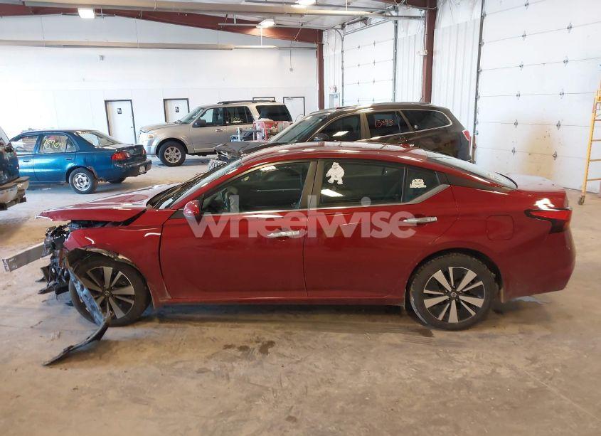 Photo 14 of 2022 Nissan Altima SV FWD (VIN 1N4BL4DV8NN417699)