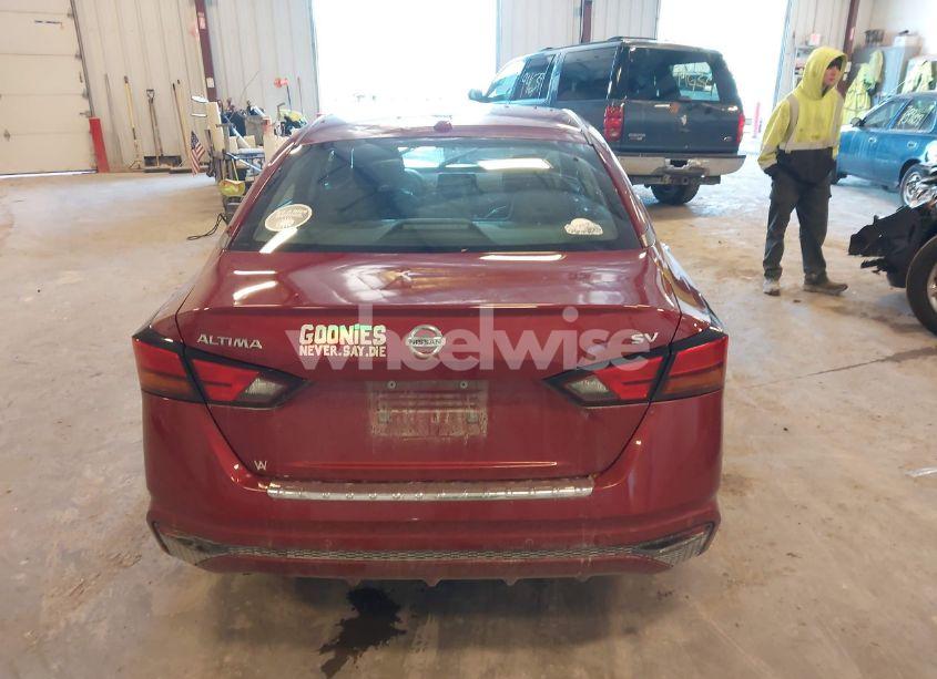 Photo 16 of 2022 Nissan Altima SV FWD (VIN 1N4BL4DV8NN417699)