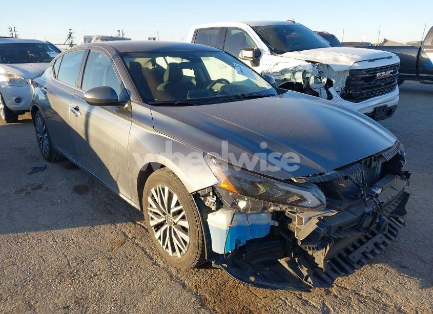 2023 Nissan Altima SV FWD (VIN 1N4BL4DV8PN346121) main photo