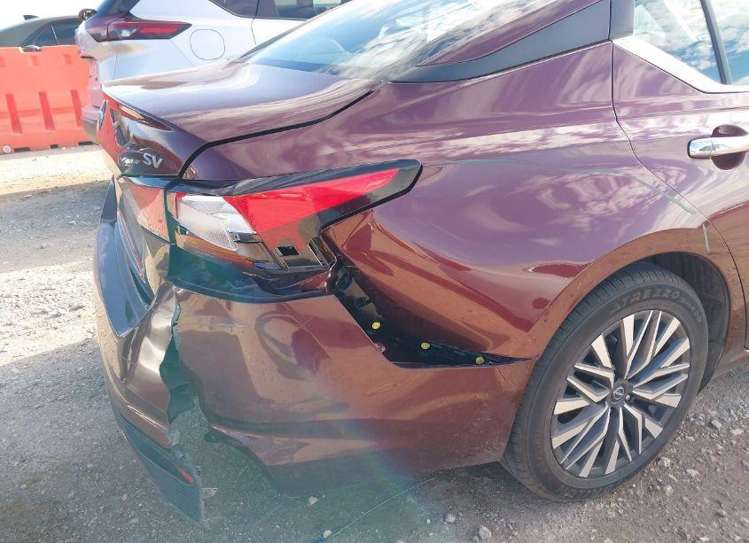 Photo 6 of 2023 Nissan Altima SV FWD (VIN 1N4BL4DV8PN383606)