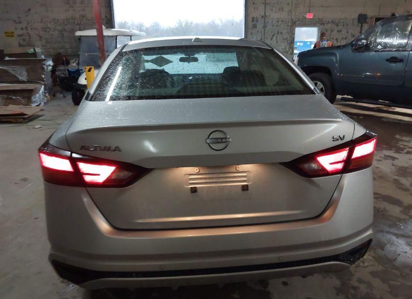 Photo 16 of 2023 Nissan Altima SV FWD (VIN 1N4BL4DV8PN385632)