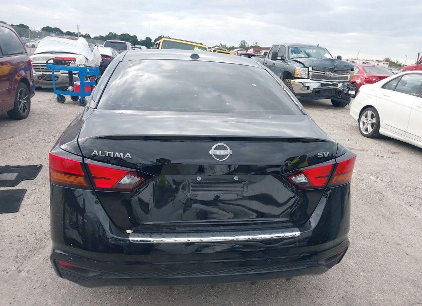 Photo 16 of 2023 Nissan Altima SV FWD (VIN 1N4BL4DV8PN424185)