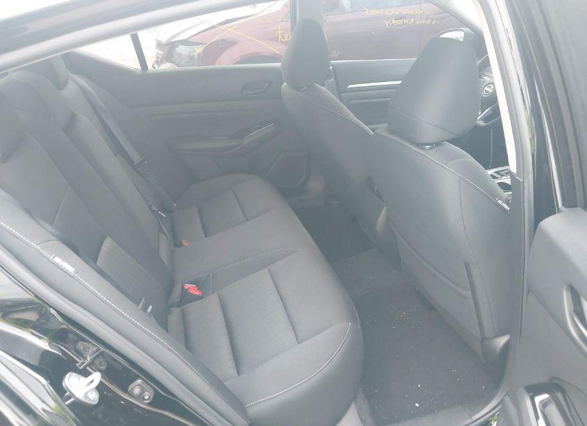 Photo 8 of 2023 Nissan Altima SV FWD (VIN 1N4BL4DV8PN424185)