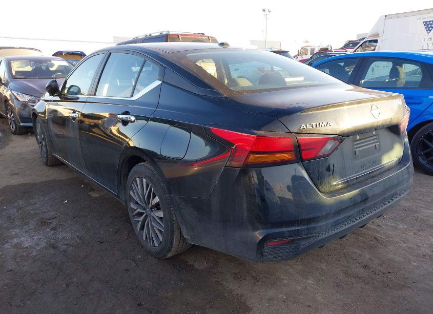 Photo 3 of 2024 Nissan Altima SV FWD (VIN 1N4BL4DV8RN307922)