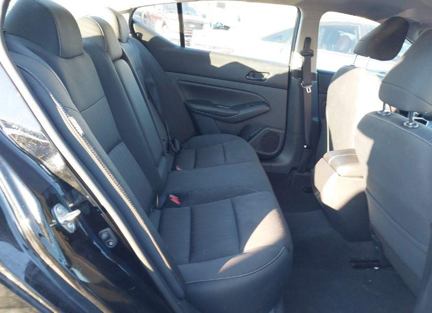 Photo 8 of 2024 Nissan Altima SV FWD (VIN 1N4BL4DV8RN307922)