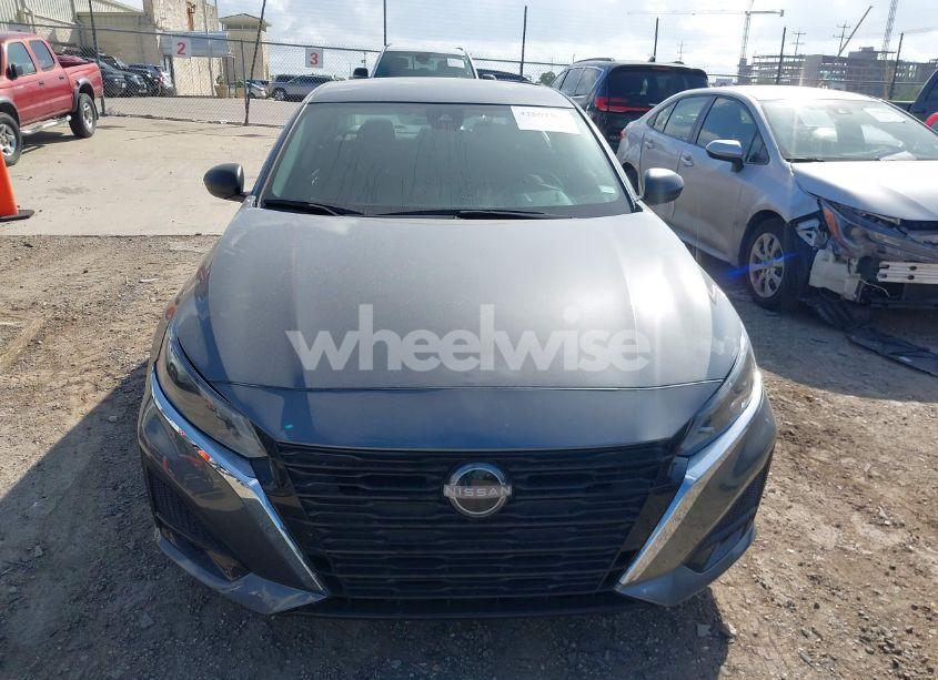 Photo 6 of 2024 Nissan Altima SV FWD (VIN 1N4BL4DV8RN318659)