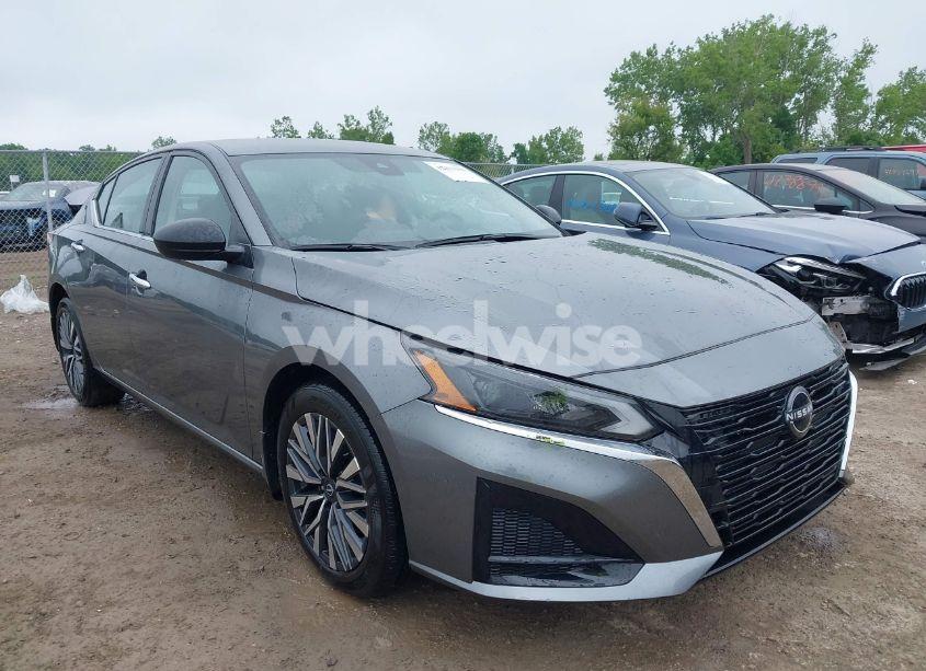 2024 Nissan Altima SV FWD (VIN 1N4BL4DV8RN331363) main photo