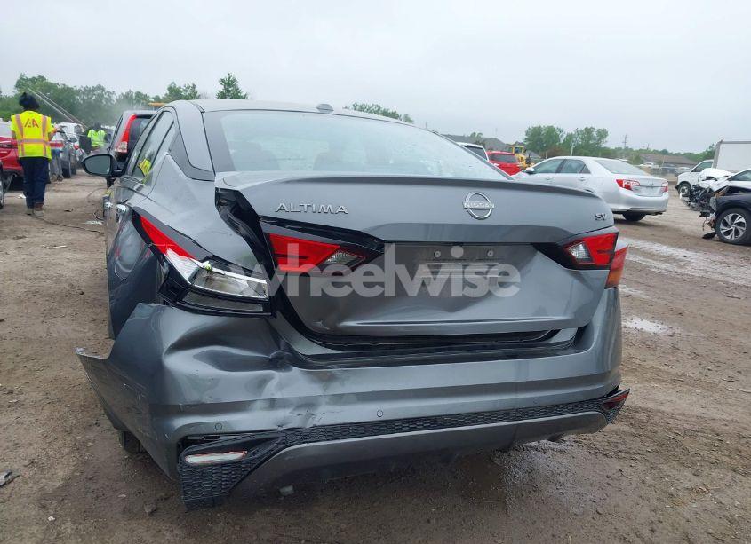 Photo 6 of 2024 Nissan Altima SV FWD (VIN 1N4BL4DV8RN331363)