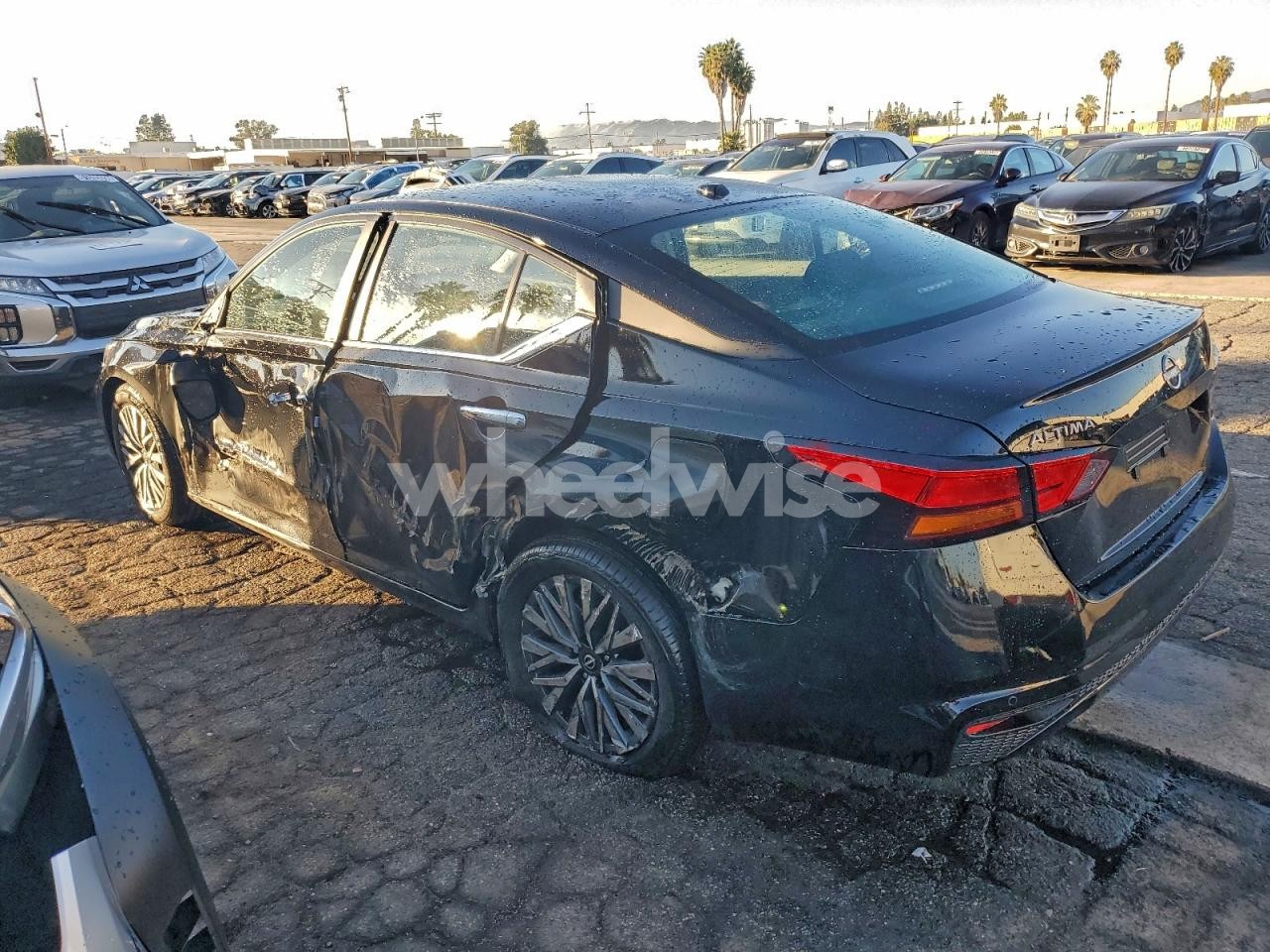 Photo 2 of 2025 NISSAN ALTIMA SV (VIN 1N4BL4DV8RN342296)