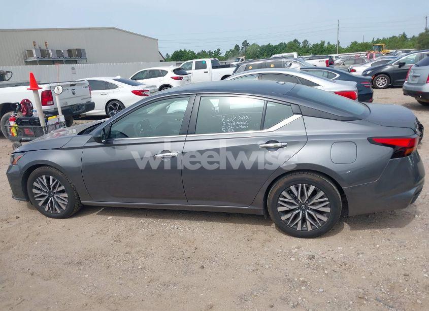 Photo 14 of 2024 Nissan Altima SV FWD (VIN 1N4BL4DV8RN370955)