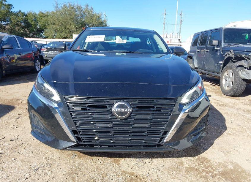 Photo 12 of 2024 Nissan Altima SV FWD (VIN 1N4BL4DV8RN377419)