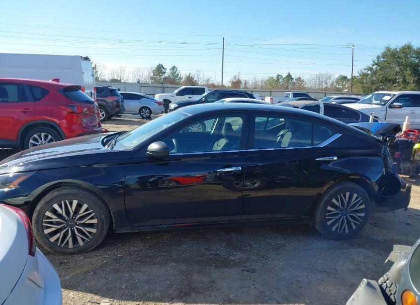 Photo 14 of 2024 Nissan Altima SV FWD (VIN 1N4BL4DV8RN377419)