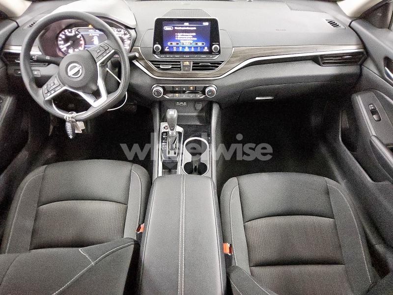 Photo 2 of 2024 NISSAN ALTIMA SV (VIN 1N4BL4DV8RN389781)