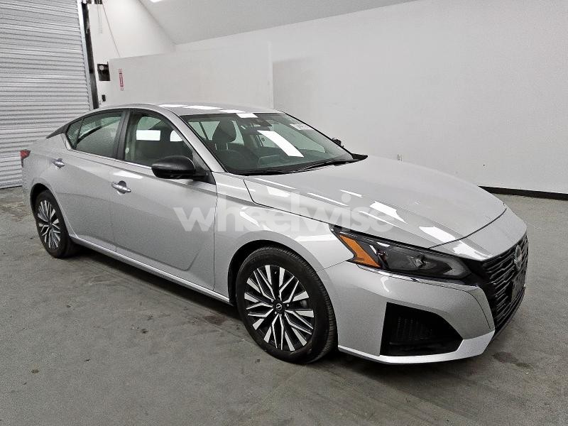 Photo 7 of 2024 NISSAN ALTIMA SV (VIN 1N4BL4DV8RN389781)