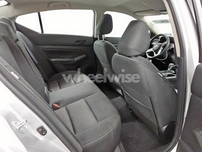 Photo 9 of 2024 NISSAN ALTIMA SV (VIN 1N4BL4DV8RN389781)