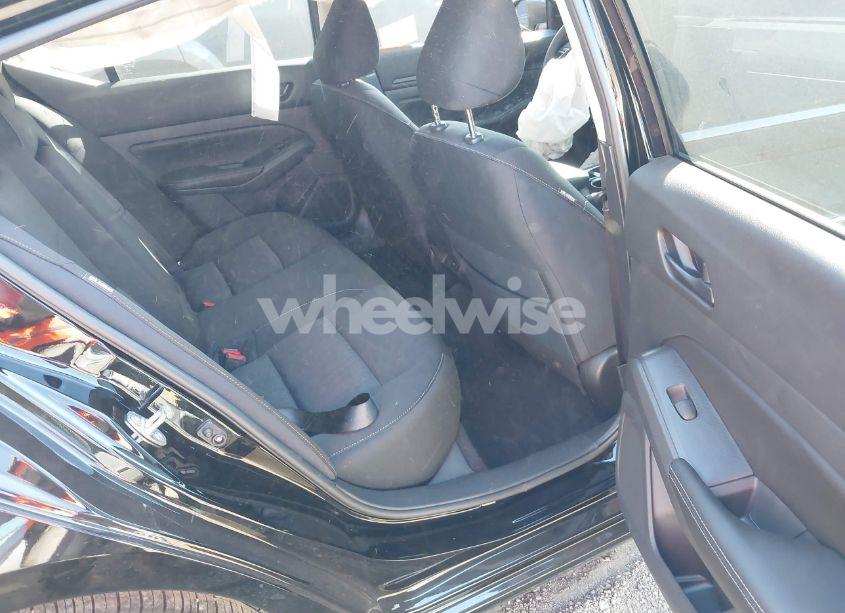 Photo 8 of 2024 Nissan Altima SV FWD (VIN 1N4BL4DV8RN406420)