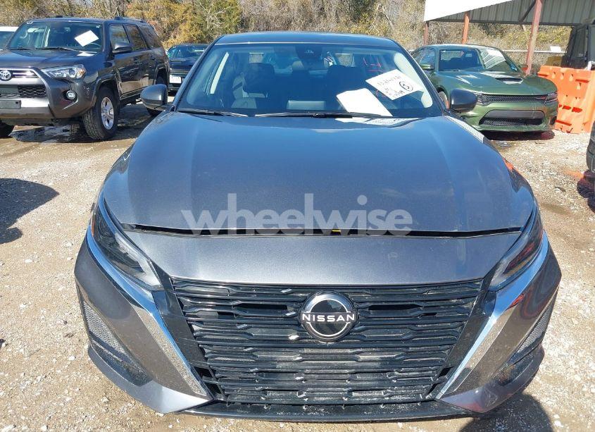 Photo 6 of 2024 Nissan Altima SV FWD (VIN 1N4BL4DV8RN424271)