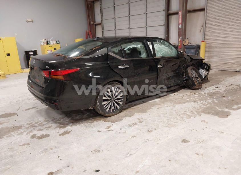 Photo 4 of 2024 Nissan Altima SV FWD (VIN 1N4BL4DV8RN428739)