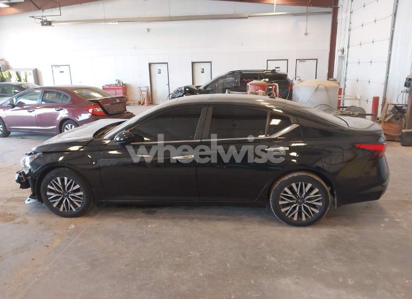 Photo 14 of 2024 Nissan Altima SV FWD (VIN 1N4BL4DV8RN436310)