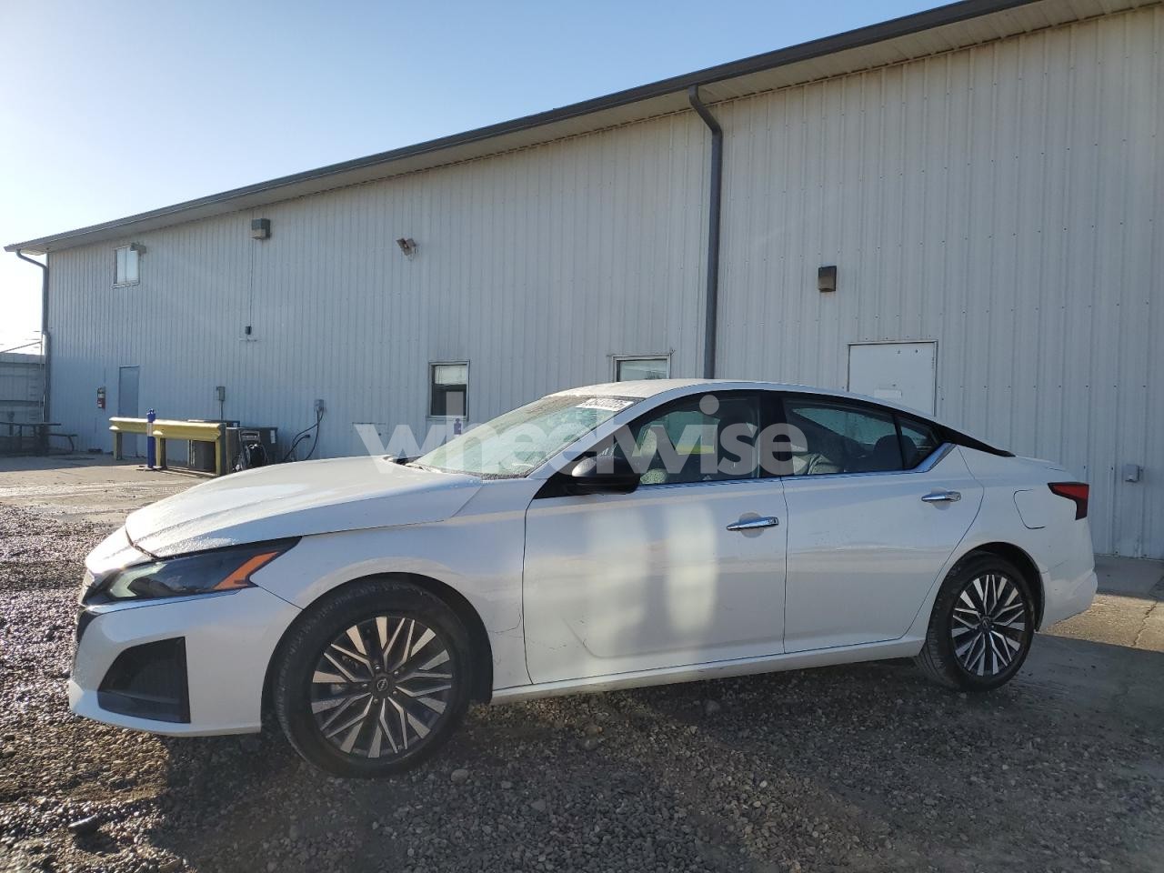 2025 NISSAN ALTIMA SV (VIN 1N4BL4DV8SN303682) main photo