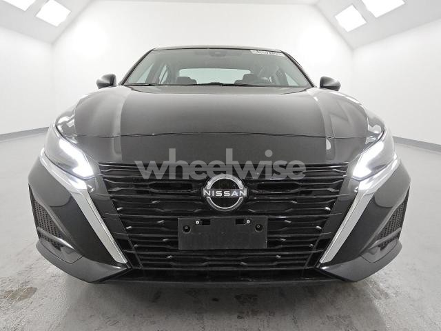 Photo 2 of 2025 NISSAN ALTIMA SV (VIN 1N4BL4DV8SN346323)