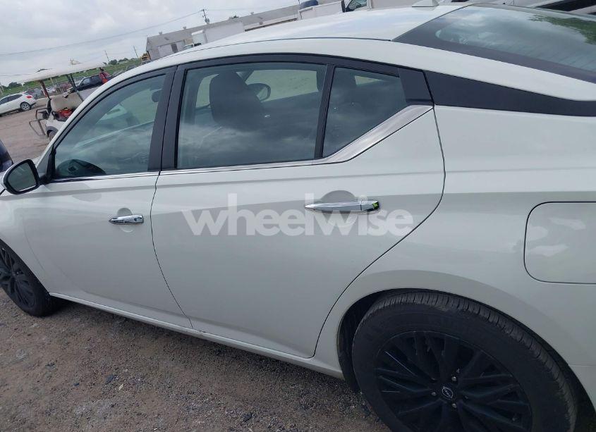 Photo 14 of 2025 Nissan Altima SV FWD (VIN 1N4BL4DV8SN364434)