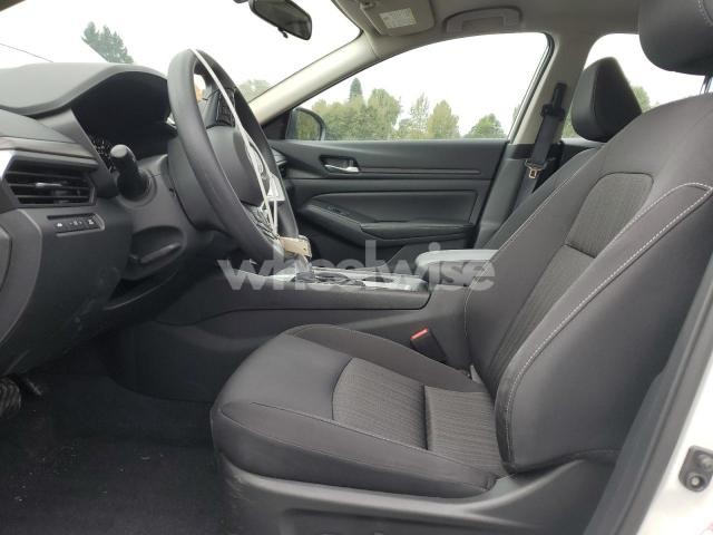 Photo 9 of 2025 NISSAN ALTIMA SV (VIN 1N4BL4DV8SN392668)