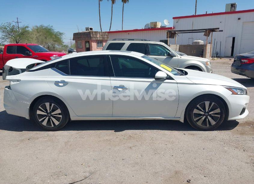 Photo 14 of 2019 Nissan Altima 2.5 SV (VIN 1N4BL4DV9KC116365)