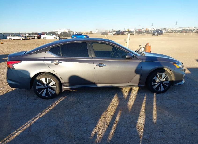 Photo 13 of 2021 Nissan Altima SV FWD (VIN 1N4BL4DV9MN343241)